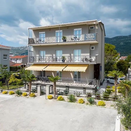 Double Bed With Private Bathroom Apartmán *
